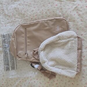 DSW Backpack Set- New with Tags